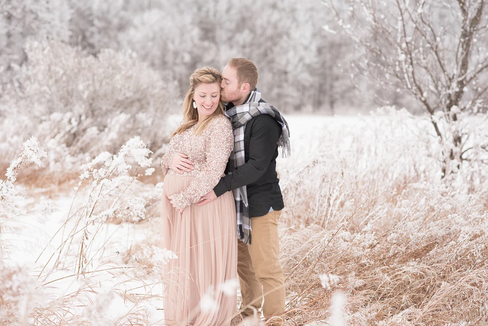 Elegant Maternity Photography in Wausau: A Winter Wonderland