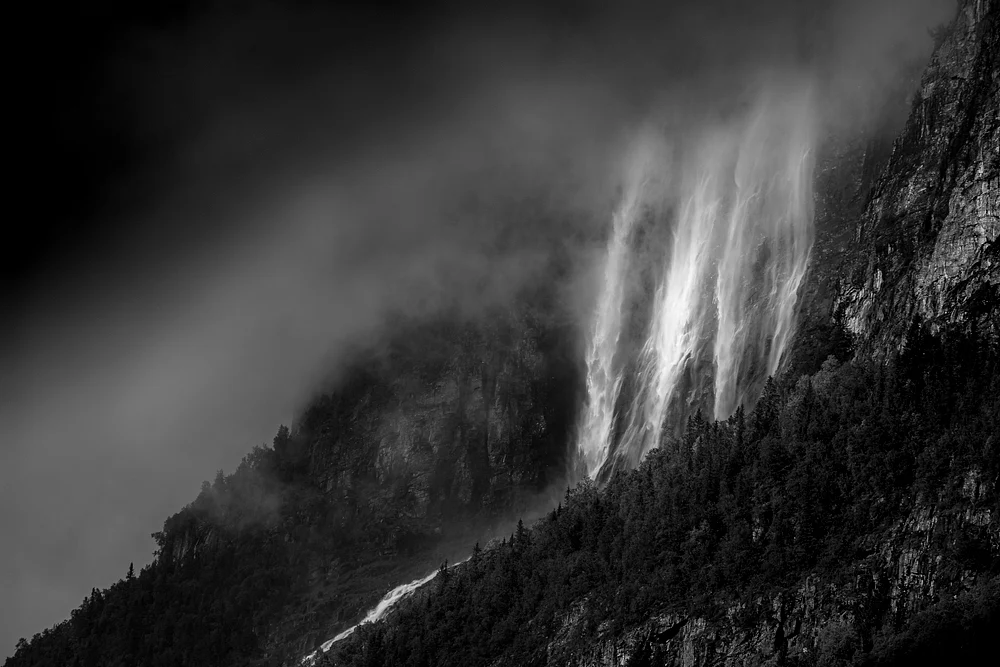 Hydnefossen BW Dramtic