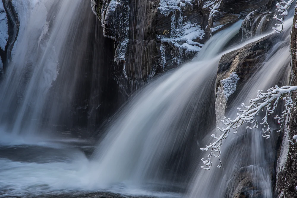 Close up Rjukandefossen