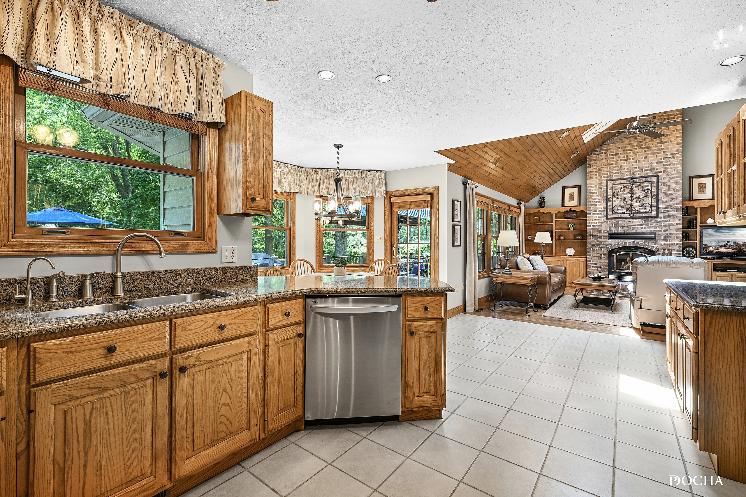 Seneca 210 Christy St_Docha Real Estate Photography-125