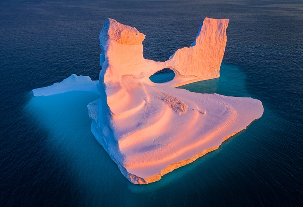 Icebergs-20,-Disko-Bay,-Greenland - IAN PLANT