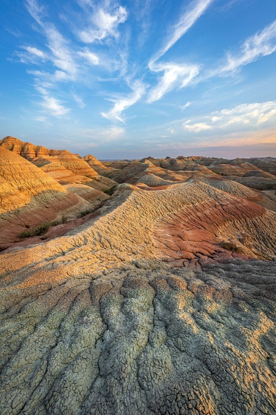 Erosion-patterns-9,-Big-Foot-Pass,-Badlands-National-Park,-South-Dakota,-USA - IAN PLANT