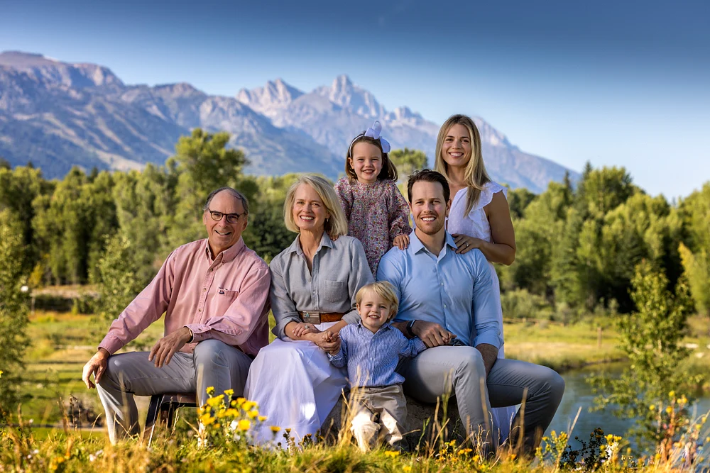 Family of 5 portrait in Nantucket, MA - Family Photography