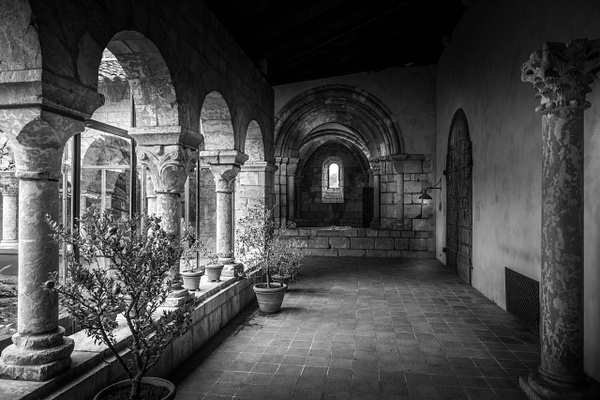 The Cloisters Passage Way