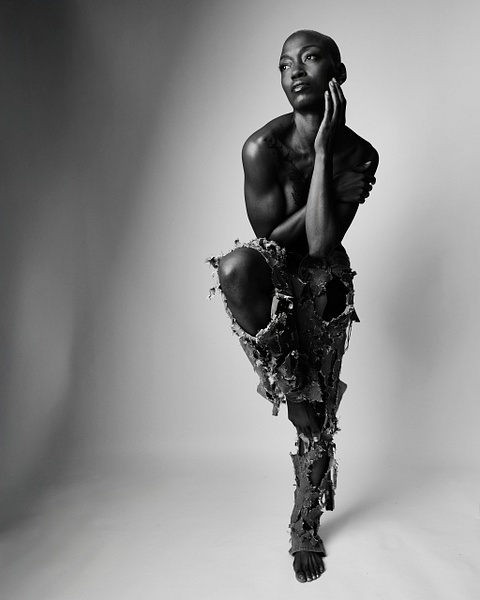 2025_Self Catalog  shoot _ Bryan Osburn0871_ HR - Website Home - Jigna Maniar Photography