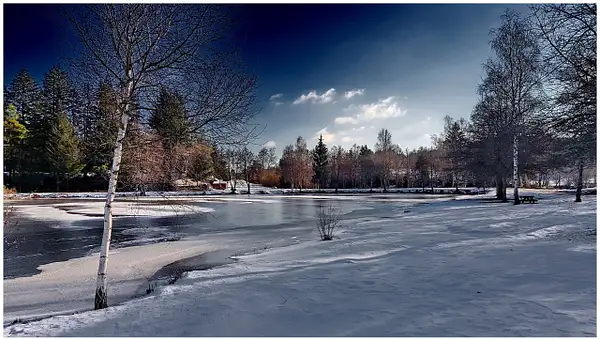 Frozen Lake by DanGPhotos