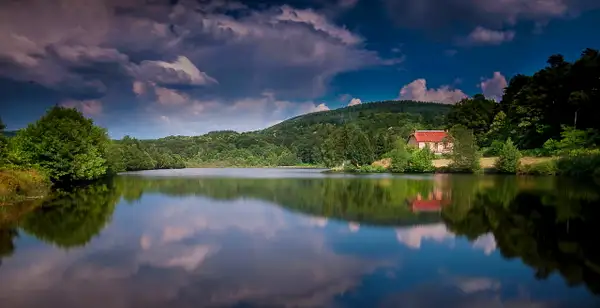 House By The Lake by DanGPhotos