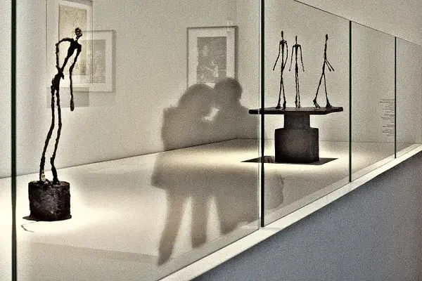 Giacometti-Lovers by DanGPhotos