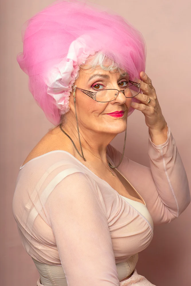 pink_lady_getting_ready_for_church
