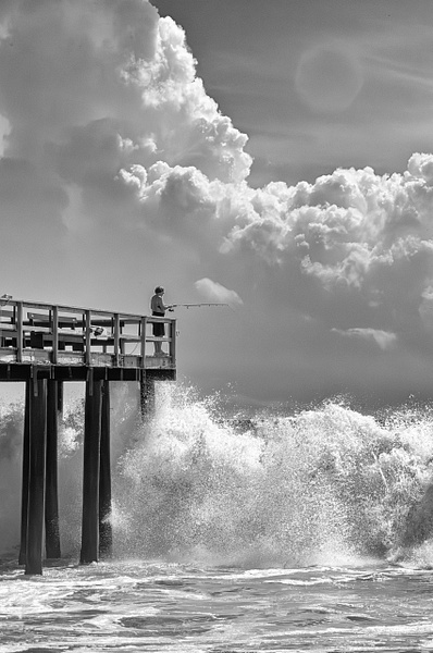 Surf Casting in a Rough Surf - Website intro - Jim Rothenberg