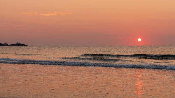 Long Sands Sunrise - Summertime in York, Maine - Jim Rothenberg