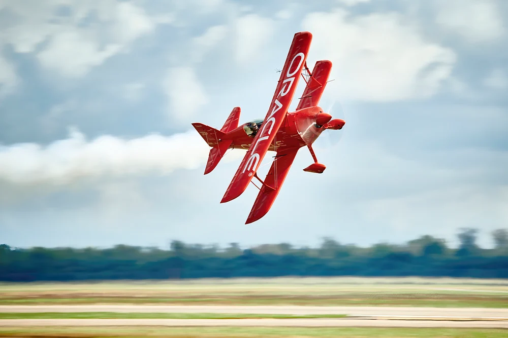 Oracle Pitts Challenger III - Sean D. Tucker
