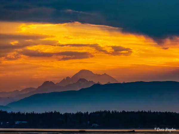 Mount Baker Sunrise - Golden Hour - Rising Moon NW Photography