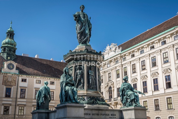 Emperor-Francis-I-statue-Hofburg-Vienna-Austria - Photographs of Europe 