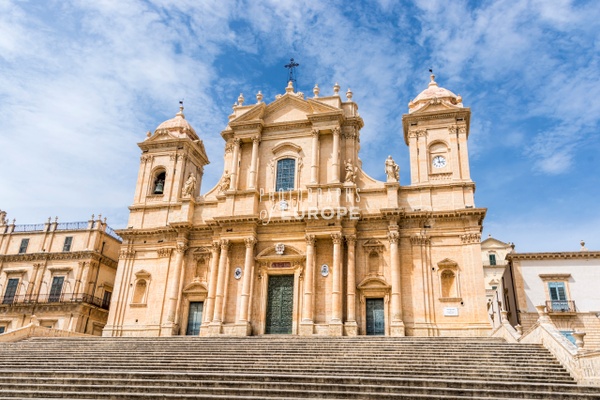 Noto-Cathedral-Noto-Sicily-Italy - Photographs of Europe 