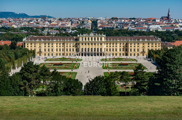 Schönbrunn-Palace-Vienna-Austria-high-view - Photographs of Europe