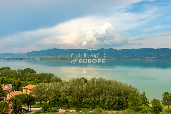 Lake-Trasimeno-Italy - Photographs of Umbria, Italy 