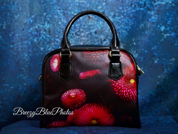 Artistic Handbags Red Stars -  Artistic Handbags - Breezy Blue Photos