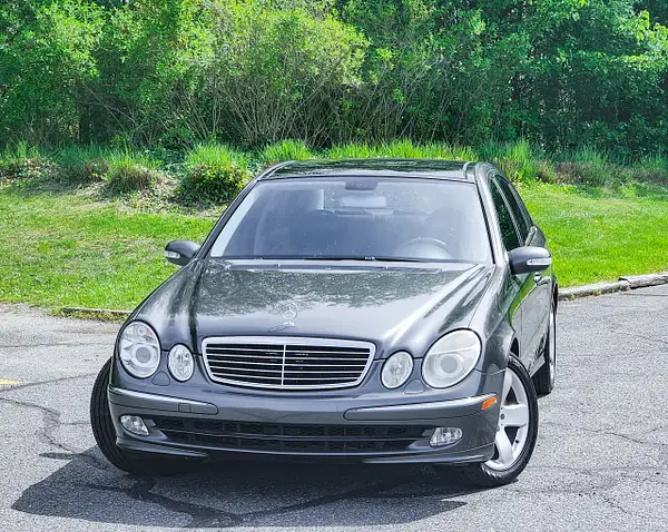 N 2004 E500 by autosales by autosales