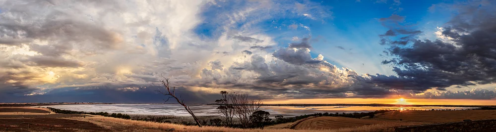 3_100x27Lake Dumbleyung Storm Sunset140