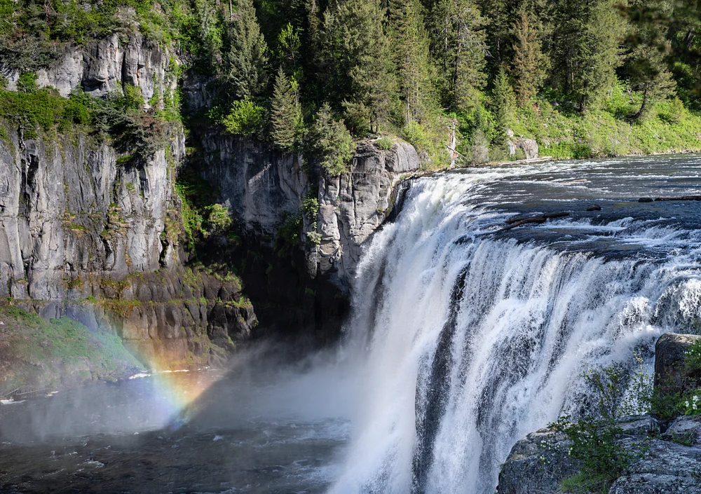 Upper Mesa Falls