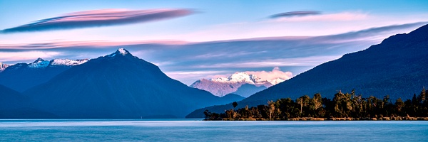 Lake Te Anau 1 - Panoramas - Alan Barker