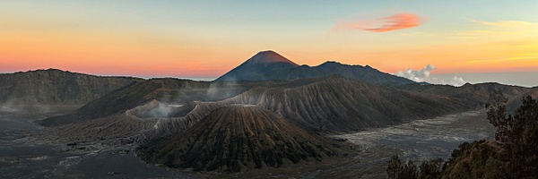Volcanic sunset (3:1) - Home - Alan Barker