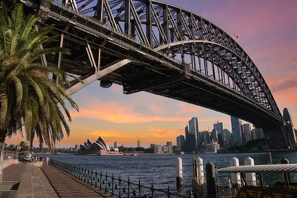 Sydney Harbor Bridge by Maureen Mai