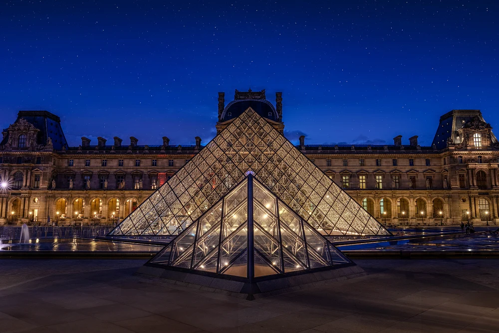 Maureen_Mai-PS4-Louvre0369-Edit-Edit