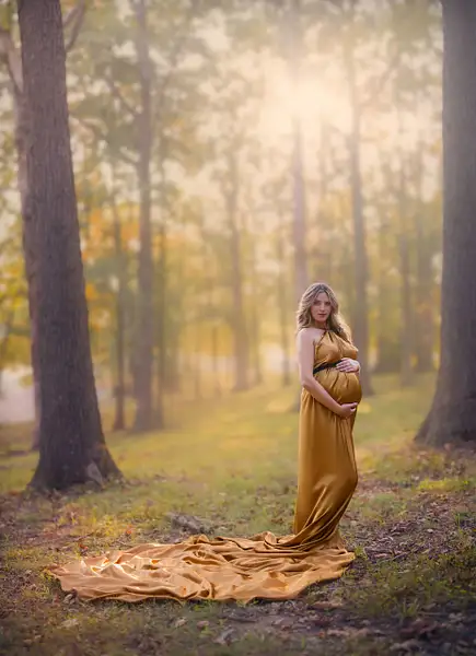 outdoor maternity by Kim Ackerman