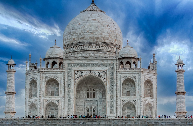 Taj Mahal, the Islamic ivory-white marble mausoleum of Shah Jahan and wife Mumtaz Mahal, Agra, India