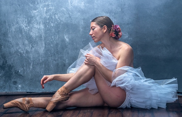 Ballerina in Repose - Evan B. Siegel, Photography