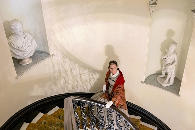 SAV_03_05_2024_1702 _docent_stairs_copy