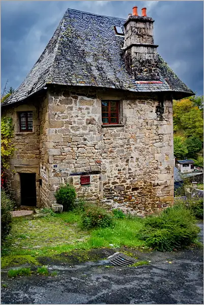 Medieval House (alt) by DanGPhotos