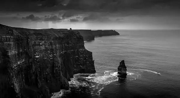 Cliffs-of-Moher-44-x-24 by KeenePhoto