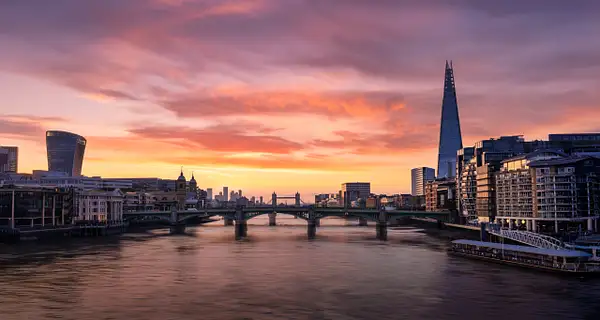 London-Thames-tower-Bridge2@2x@2x by KeenePhoto