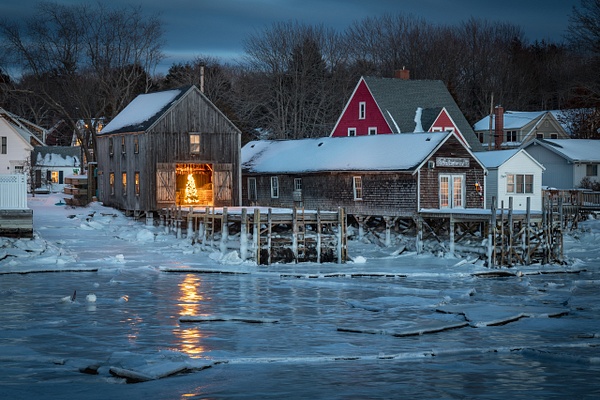 Christmas in Maine - Rozanne Hakala Photography