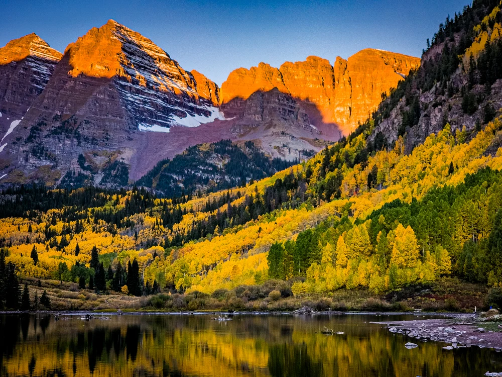Majestic Maroon Bells at Sunrise: Autumn Reflections in Colorado