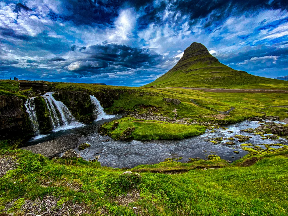 Stunning Kirkjufell Mountain and Waterfall View