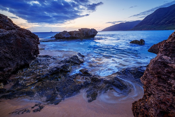 Makua Beach - Hawaii - bradleybarnesphoto