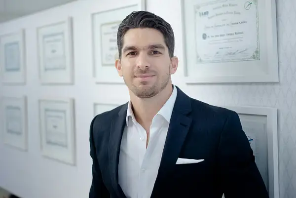 headshots-corporate-2014 by SlickPic Demo