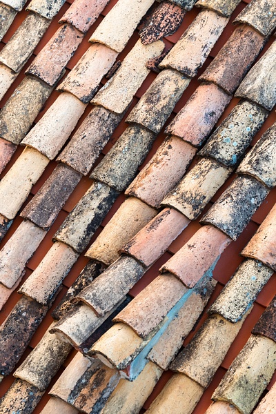 Tile Roof - Visual Notes - Jeff Marcowitz Photography