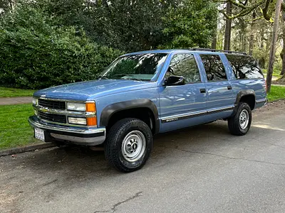 1995 Chevy Suburban 2500 4x4 65k Miles