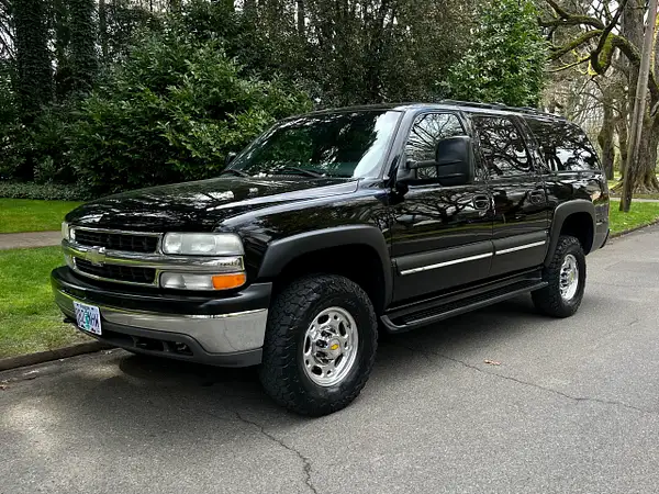 2002 Chevy Suburban 2500 4x4 LT 218k Miles by...