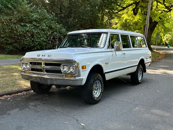1970 GMC Suburban 4x4 102k Miles by NWClassicsInvestments