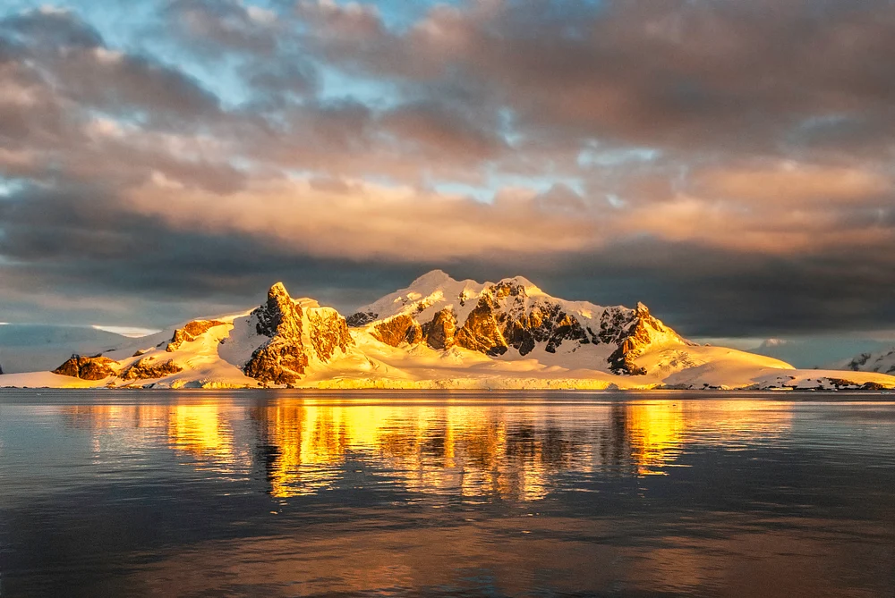 antarctica sunset less noise