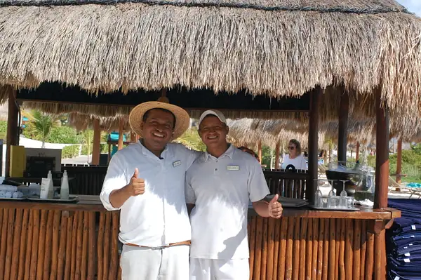 EC beach concierge and waiter by Lovethesun