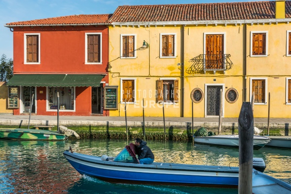 Coloured-buildings-Murano-Italy - Photographs of Venice, Italy..