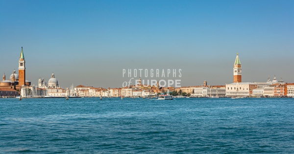Panoramic-view-of-Venice-Italy - VENICE - Photographs of Europe 