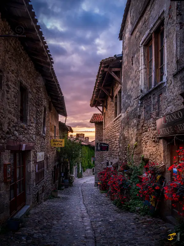 Pérouges-Medieval City-La Dombes-France-Sunrise